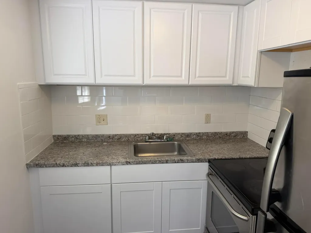 700 Village Green Court Palm Springs FL 33461