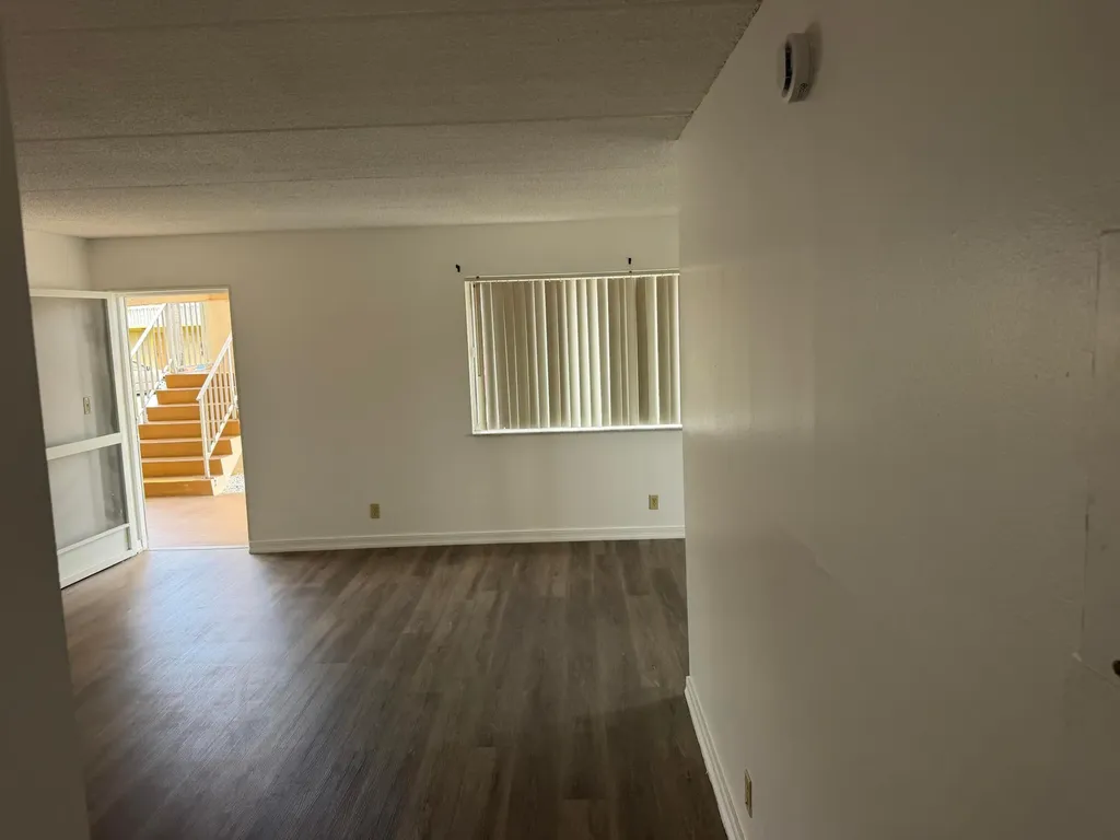 700 Village Green Court Palm Springs FL 33461