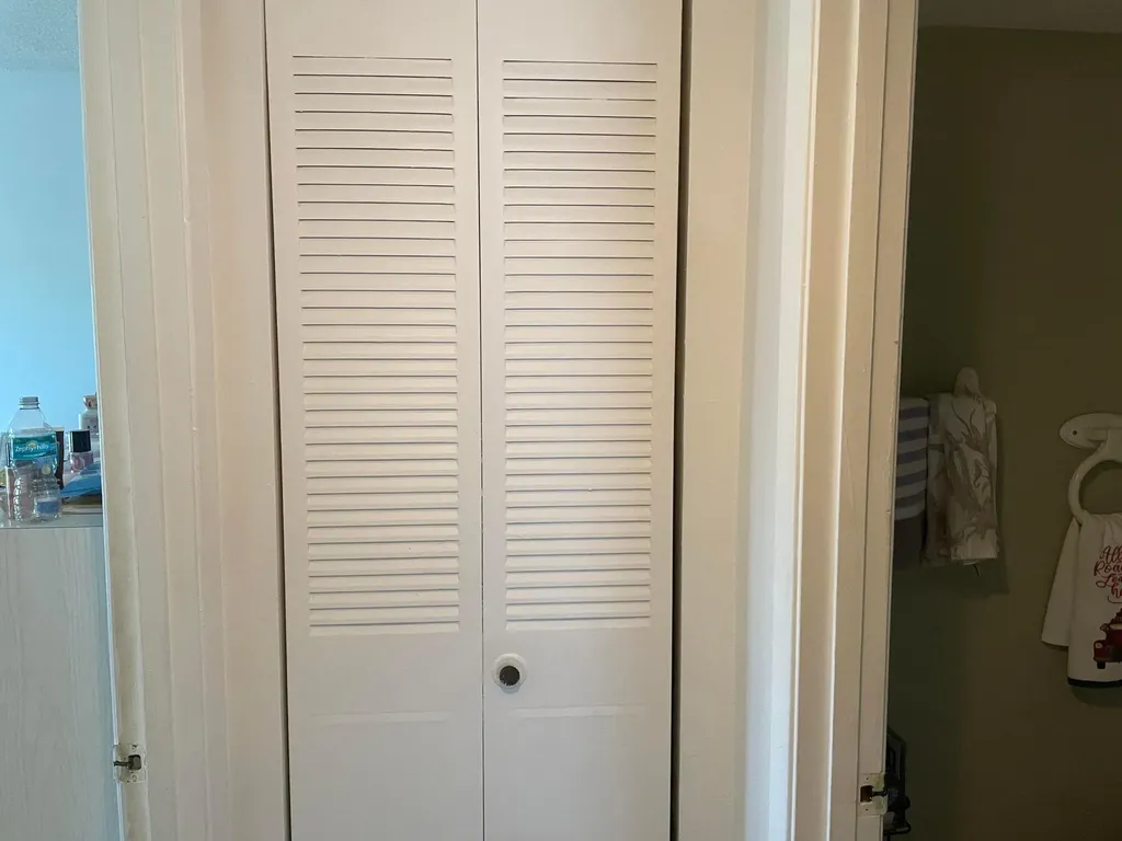 700 Village Green Court Palm Springs FL 33461