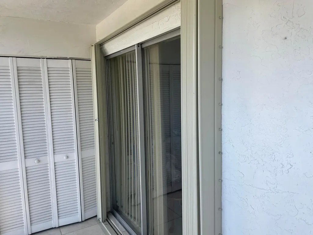 700 Village Green Court Palm Springs FL 33461