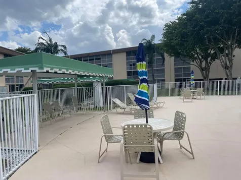 700 Village Green Court Palm Springs FL 33461