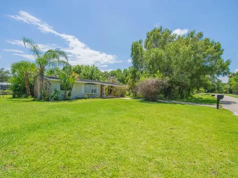 7907 Lockwood Drive Fort Pierce FL 34951