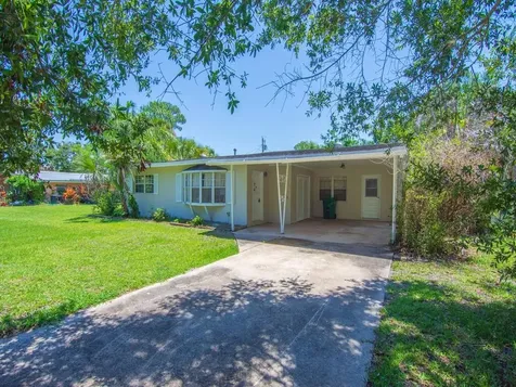 7907 Lockwood Drive Fort Pierce FL 34951
