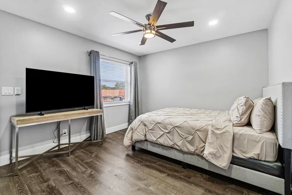 10487 Mateo Court Boca Raton FL 33498