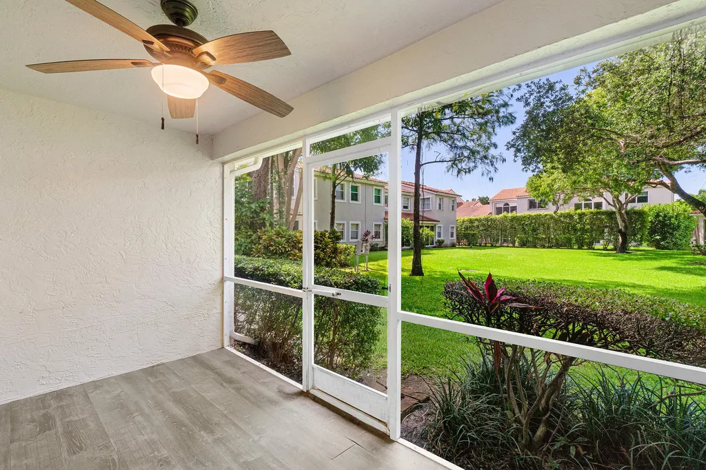 10487 Mateo Court Boca Raton FL 33498