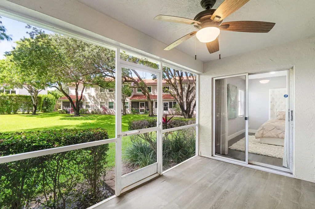 10487 Mateo Court Boca Raton FL 33498