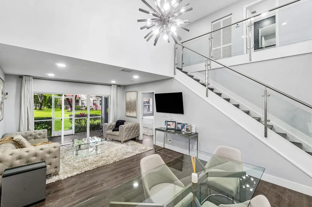 10487 Mateo Court Boca Raton FL 33498