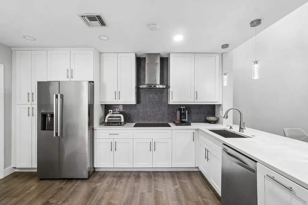 10487 Mateo Court Boca Raton FL 33498