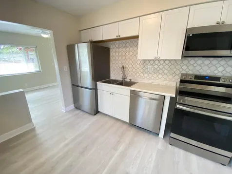 1645 NE 16th Avenue Fort Lauderdale FL 33305