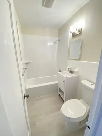 1645 NE 16th Avenue Fort Lauderdale FL 33305