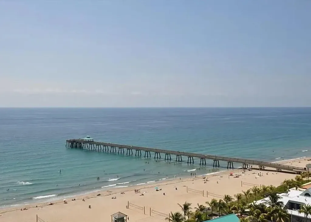 1013 SE 14th Court Deerfield Beach FL 33441