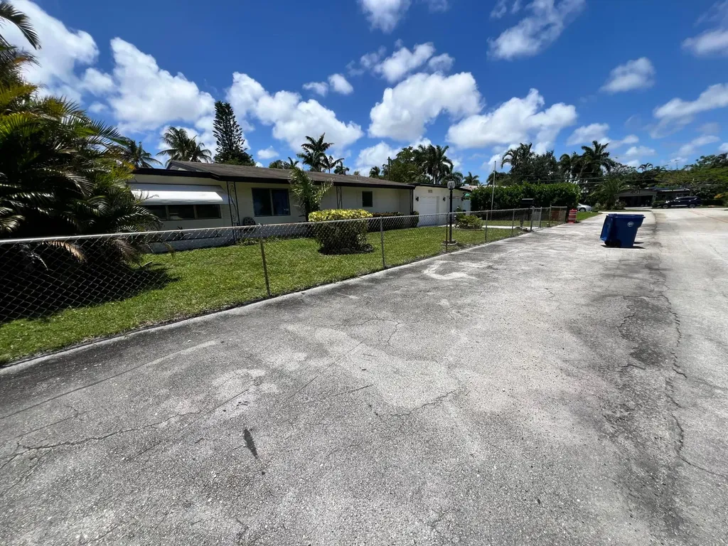 2217 NW 4th Avenue Wilton Manors FL 33311
