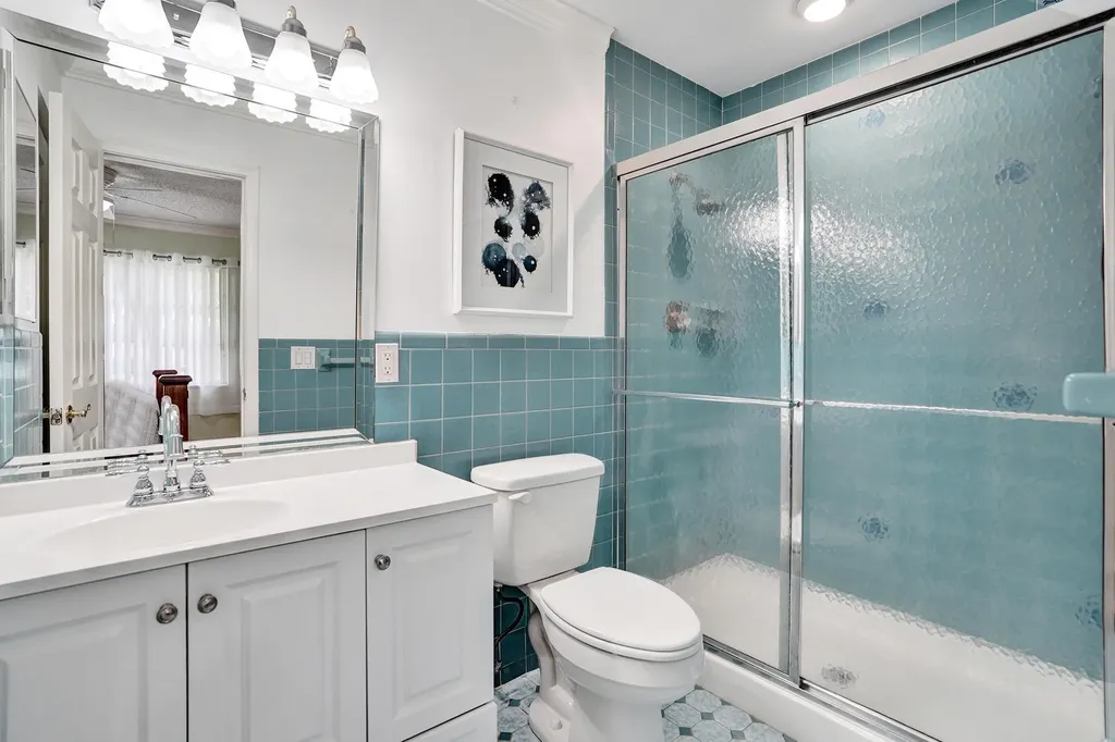 2331 Croton Delray Beach FL 33445