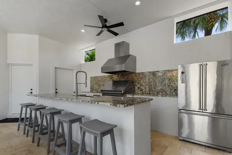 8709 SE Compass Island Way Jupiter FL 33458
