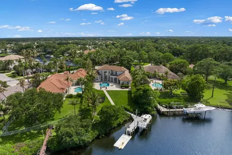 8709 SE Compass Island Way Jupiter FL 33458