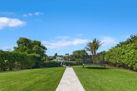8709 SE Compass Island Way Jupiter FL 33458