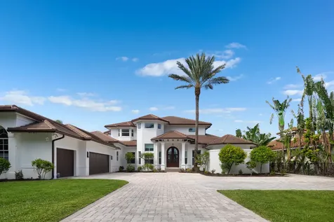 8709 SE Compass Island Way Jupiter FL 33458