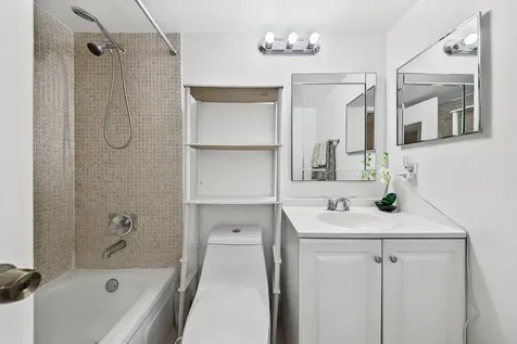 96 Fanshaw Boca Raton FL 33434