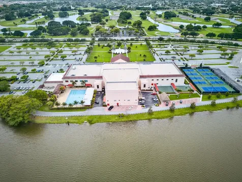 96 Fanshaw Boca Raton FL 33434