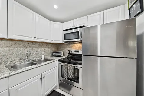 96 Fanshaw Boca Raton FL 33434