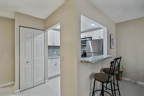 96 Fanshaw Boca Raton FL 33434