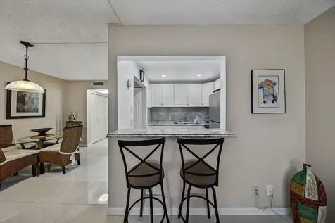 96 Fanshaw Boca Raton FL 33434