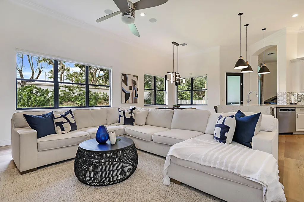 7153 Via Abruzzi Lake Worth FL 33467
