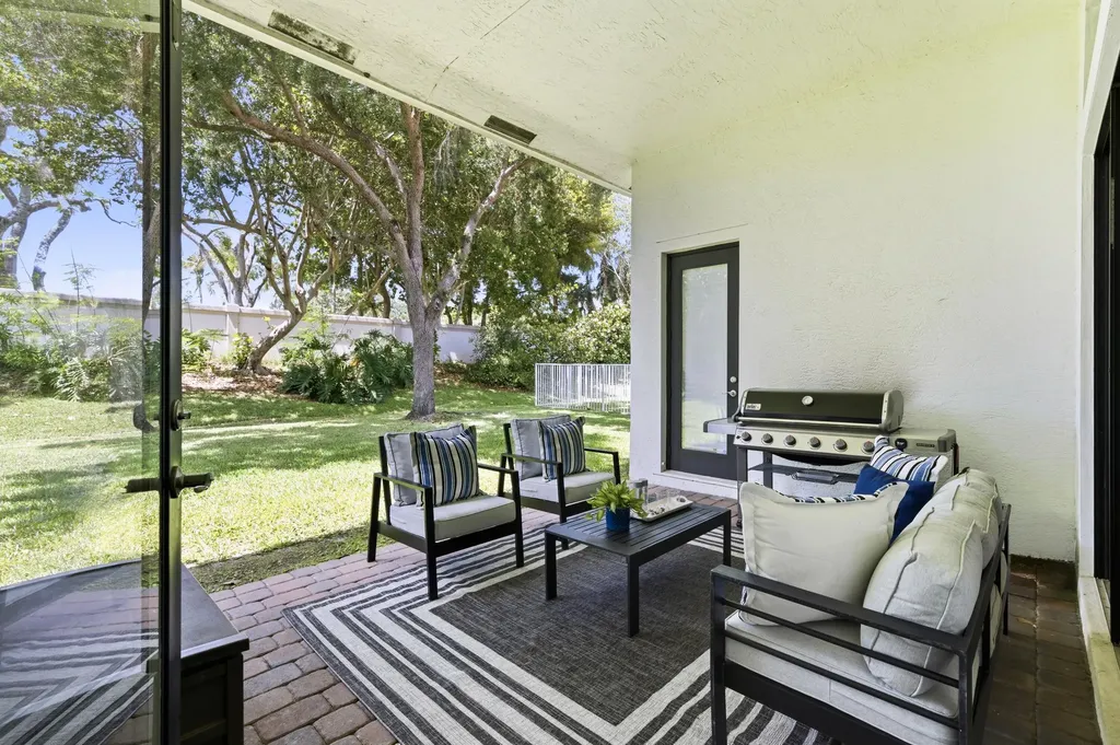 7153 Via Abruzzi Lake Worth FL 33467