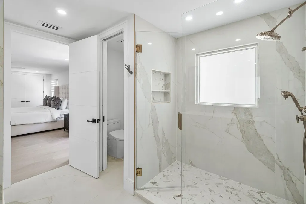 5768 NW 39th Avenue Boca Raton FL 33496