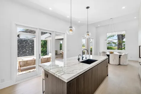 5768 NW 39th Avenue Boca Raton FL 33496