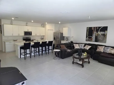 4917 Peacock Way Dania Beach FL 33312