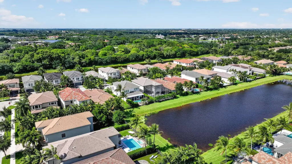 9524 Eden Roc Court Delray Beach FL 33446