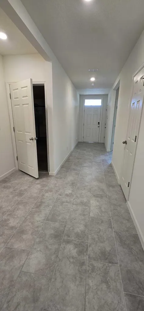 528 Seafoam Circle Fort Pierce FL 34945