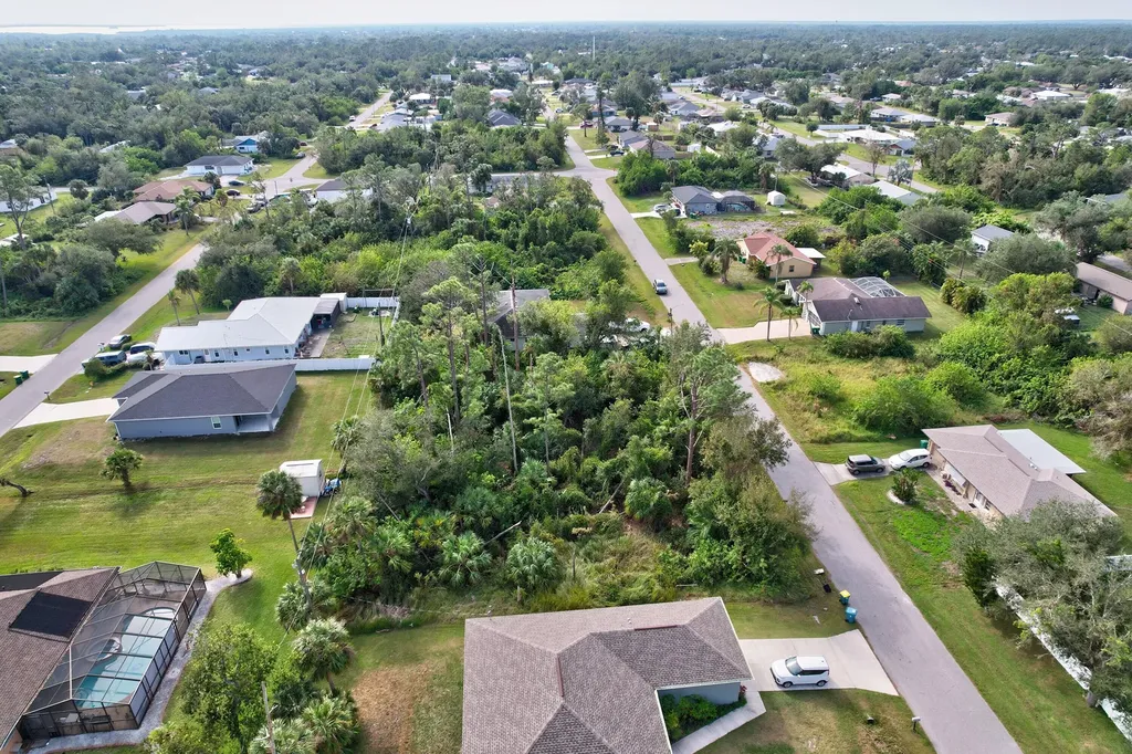 861 Red Bay Street Port Charlotte FL 33948