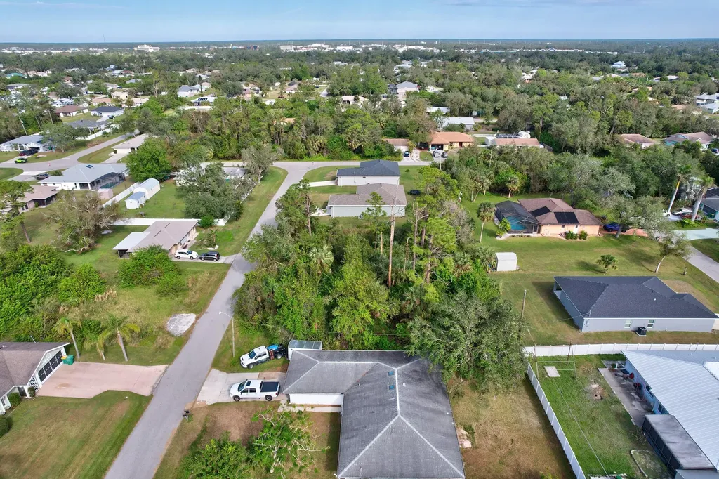861 Red Bay Street Port Charlotte FL 33948
