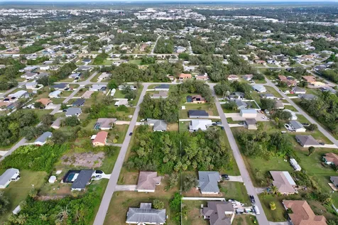 861 Red Bay Street Port Charlotte FL 33948