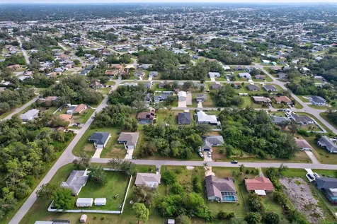 861 Red Bay Street Port Charlotte FL 33948