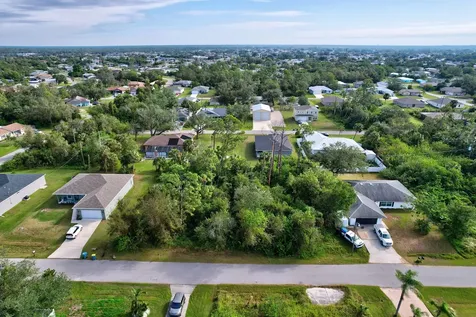861 Red Bay Street Port Charlotte FL 33948