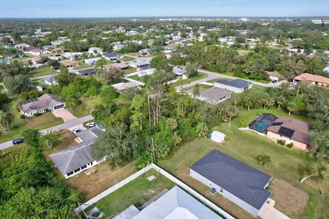 861 Red Bay Street Port Charlotte FL 33948