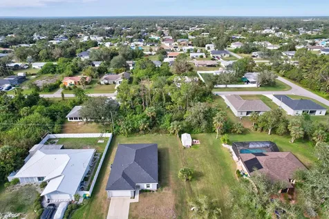 861 Red Bay Street Port Charlotte FL 33948
