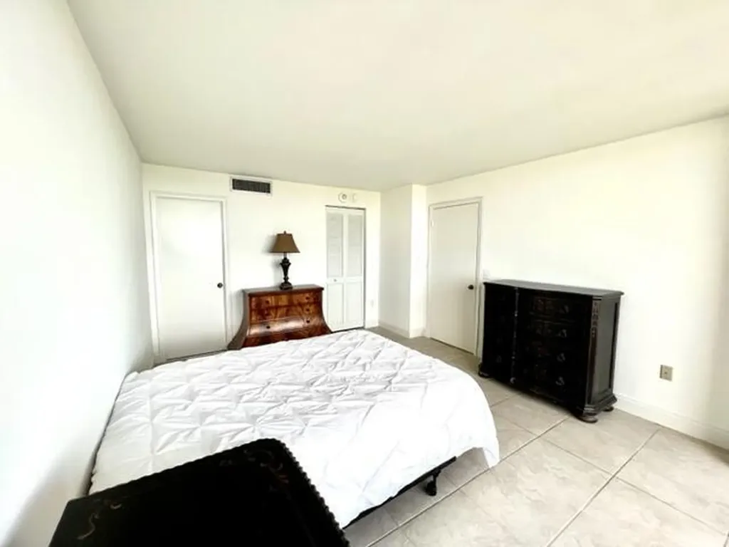 5600 N Flagler Drive West Palm Beach FL 33407