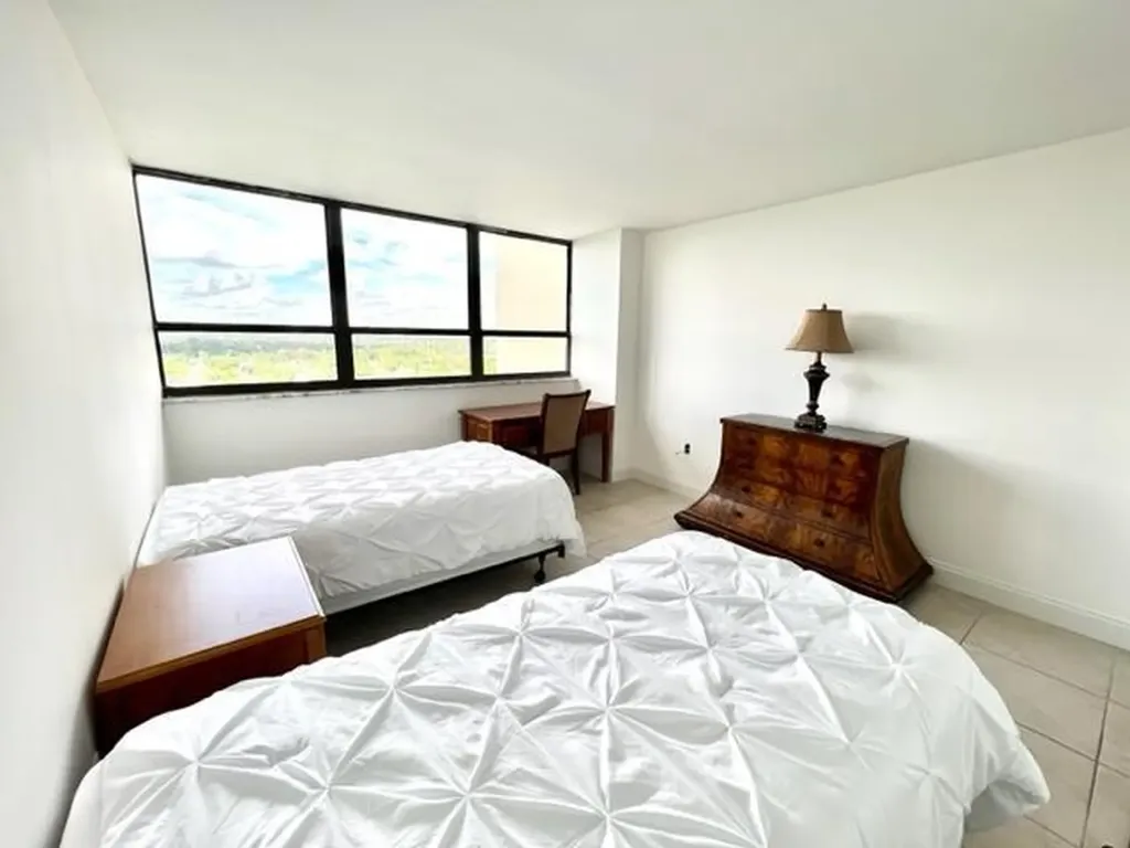 5600 N Flagler Drive West Palm Beach FL 33407