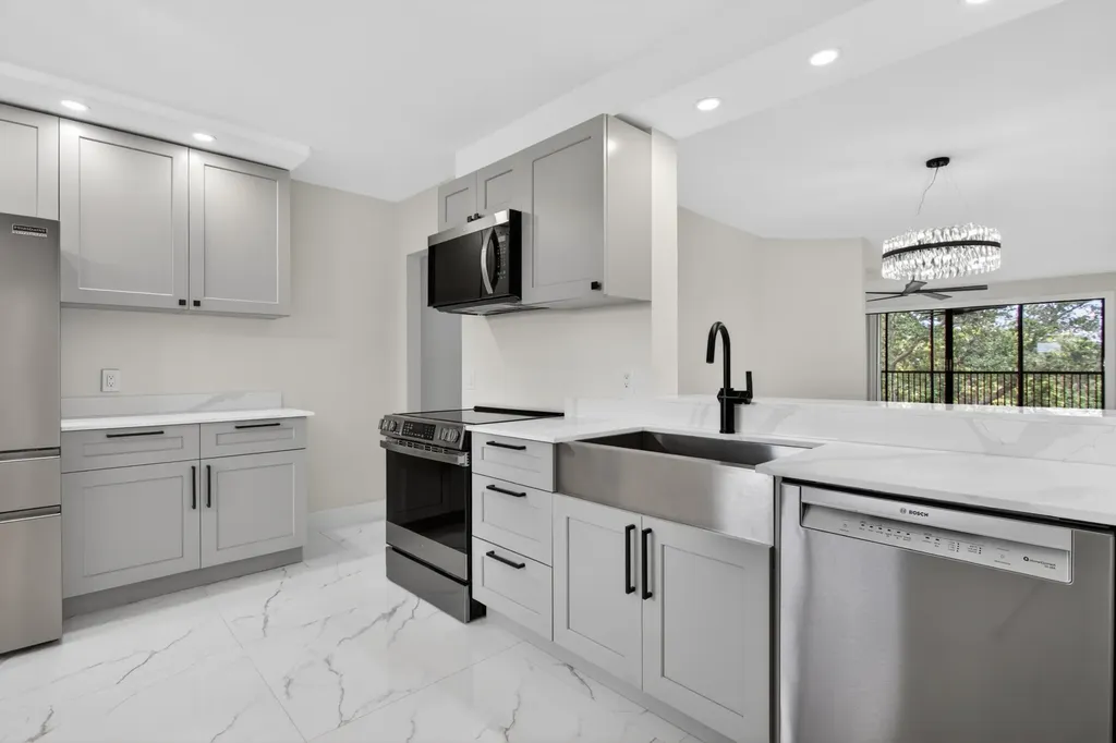 1862 Hammock Boulevard Coconut Creek FL 33063