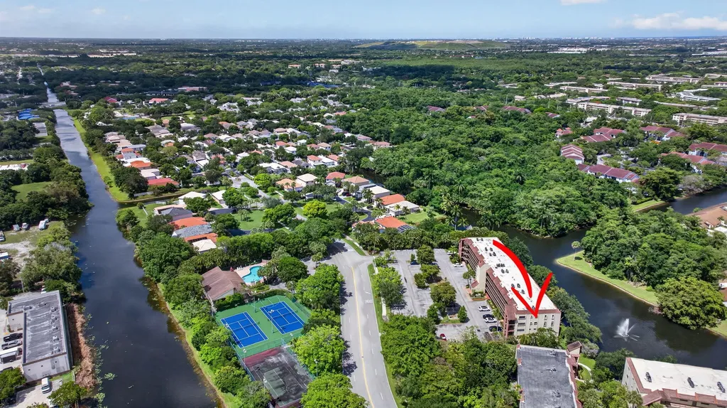 1862 Hammock Boulevard Coconut Creek FL 33063