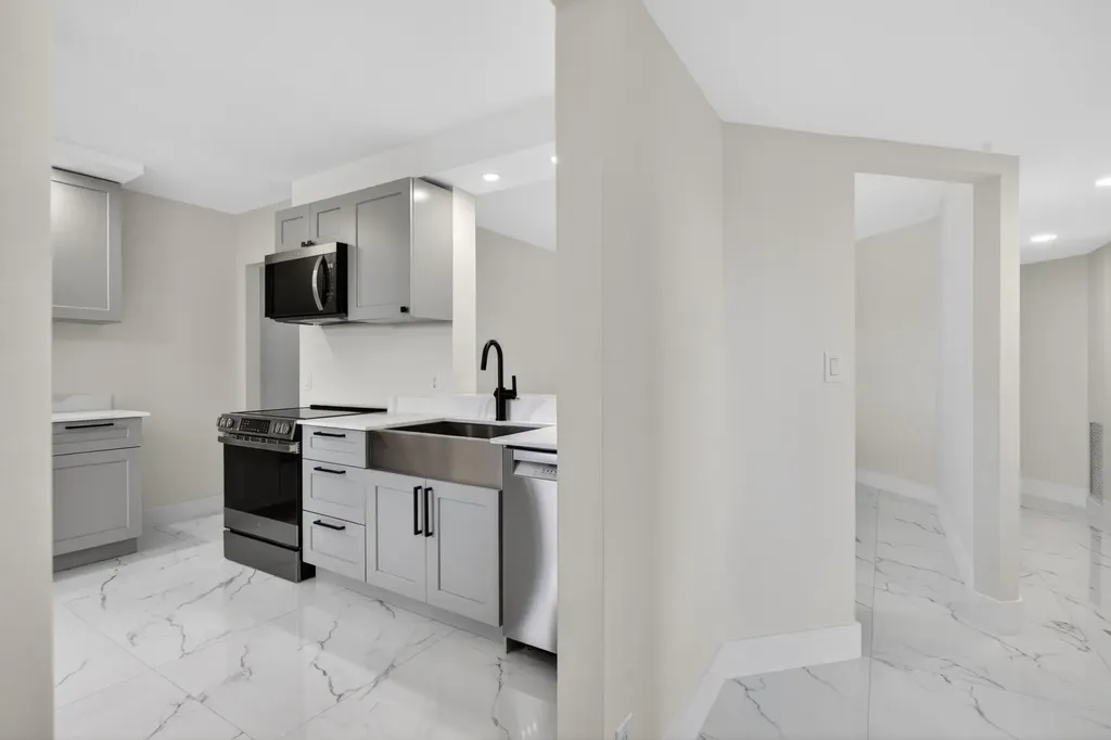 1862 Hammock Boulevard Coconut Creek FL 33063