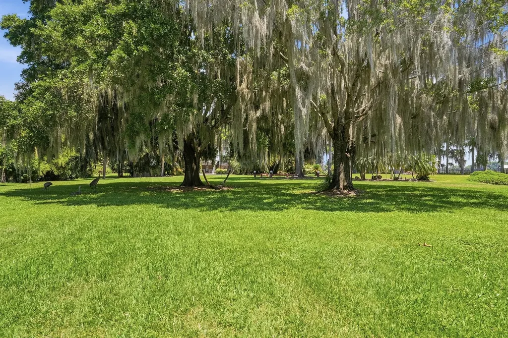 200 Windy Point Road Lake Placid FL 33852