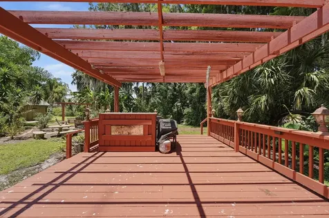 200 Windy Point Road Lake Placid FL 33852