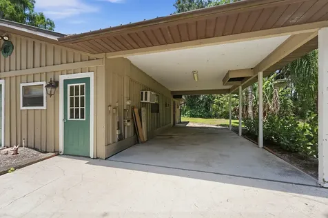 200 Windy Point Road Lake Placid FL 33852