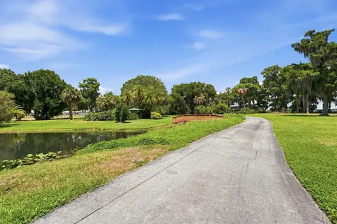 200 Windy Point Road Lake Placid FL 33852