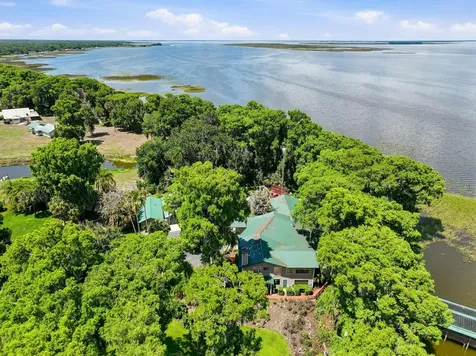 200 Windy Point Road Lake Placid FL 33852